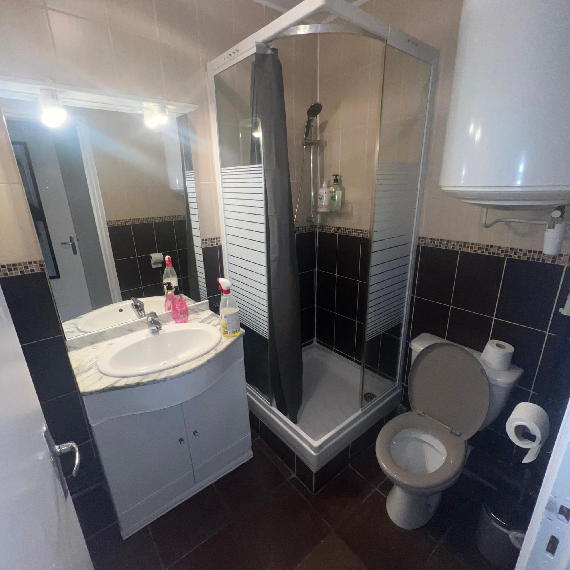Studio Tapisvert St Charles Canebiere Vieux Port مارسيليا المظهر الخارجي الصورة