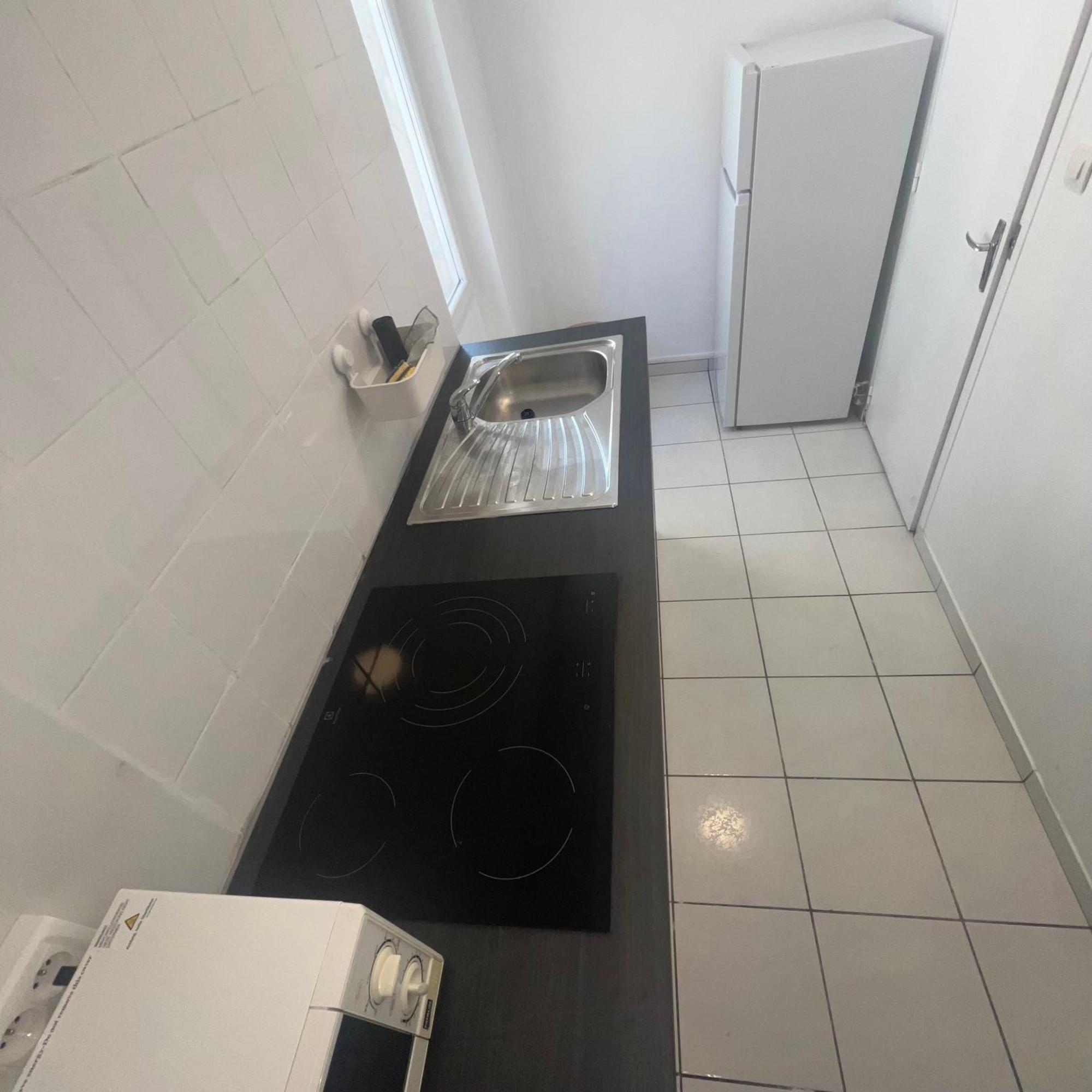 Studio Tapisvert St Charles Canebiere Vieux Port مارسيليا المظهر الخارجي الصورة